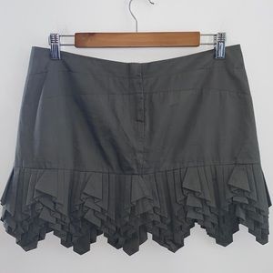 Ryu: women’s pleated ruffle skirt medium brown, M